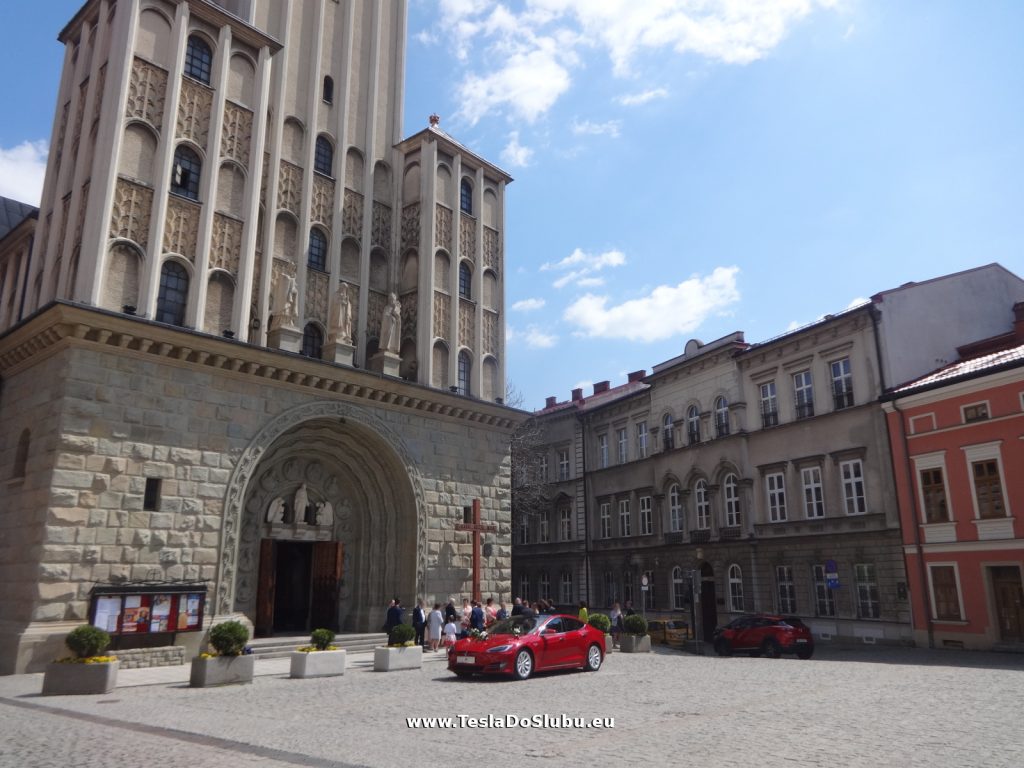 Tesla do ślubu Bielsko-Biała (ślub w Katedrze św. Mikołaja w Bielsku)