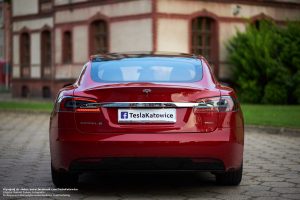 Tesla S na wesele