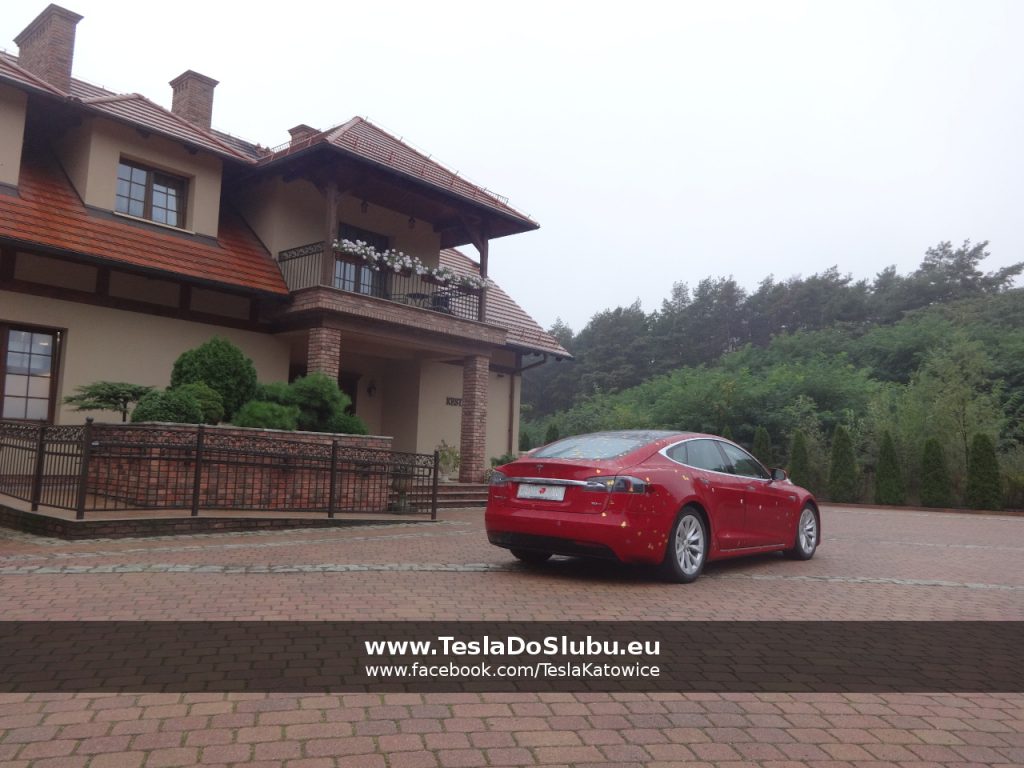 Tesla wynajem na wesele Zielona Góra hotel Forrest